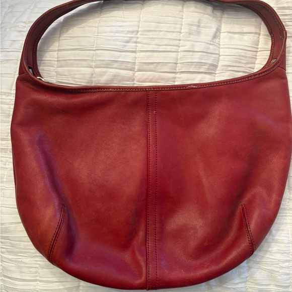 Vintage Coach Deep Red Leather Ergo Hobo Bag - Picture 4 of 9